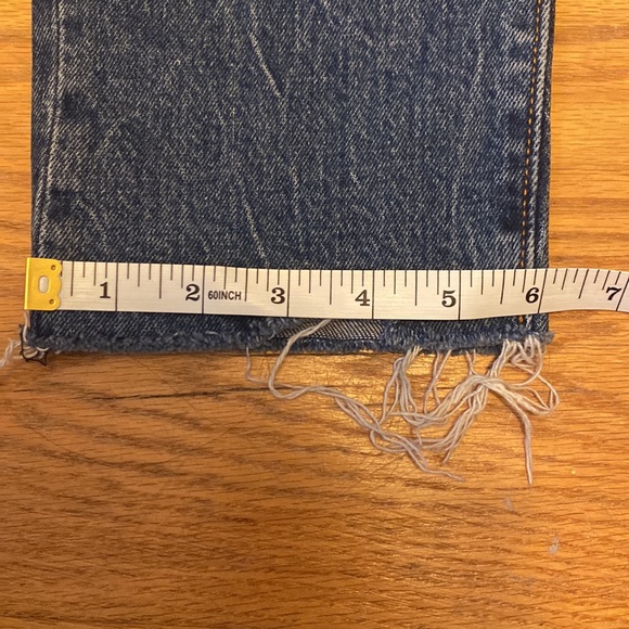Levi’s Distressed Medium Wash Straight Leg Jeans in Size 24 - Picture 10 of 14